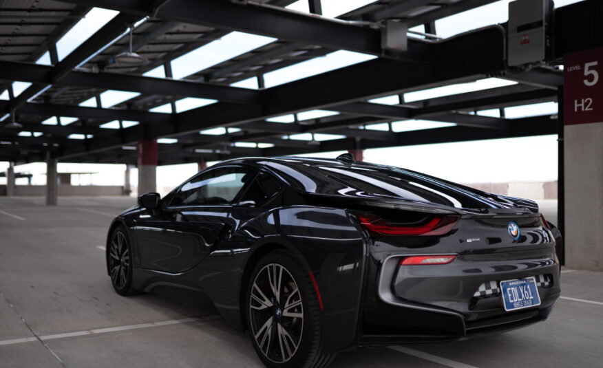 2015 BMW i8