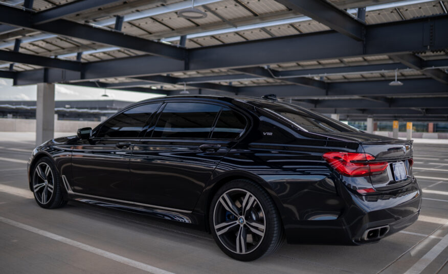 2018 BMW M760i V12