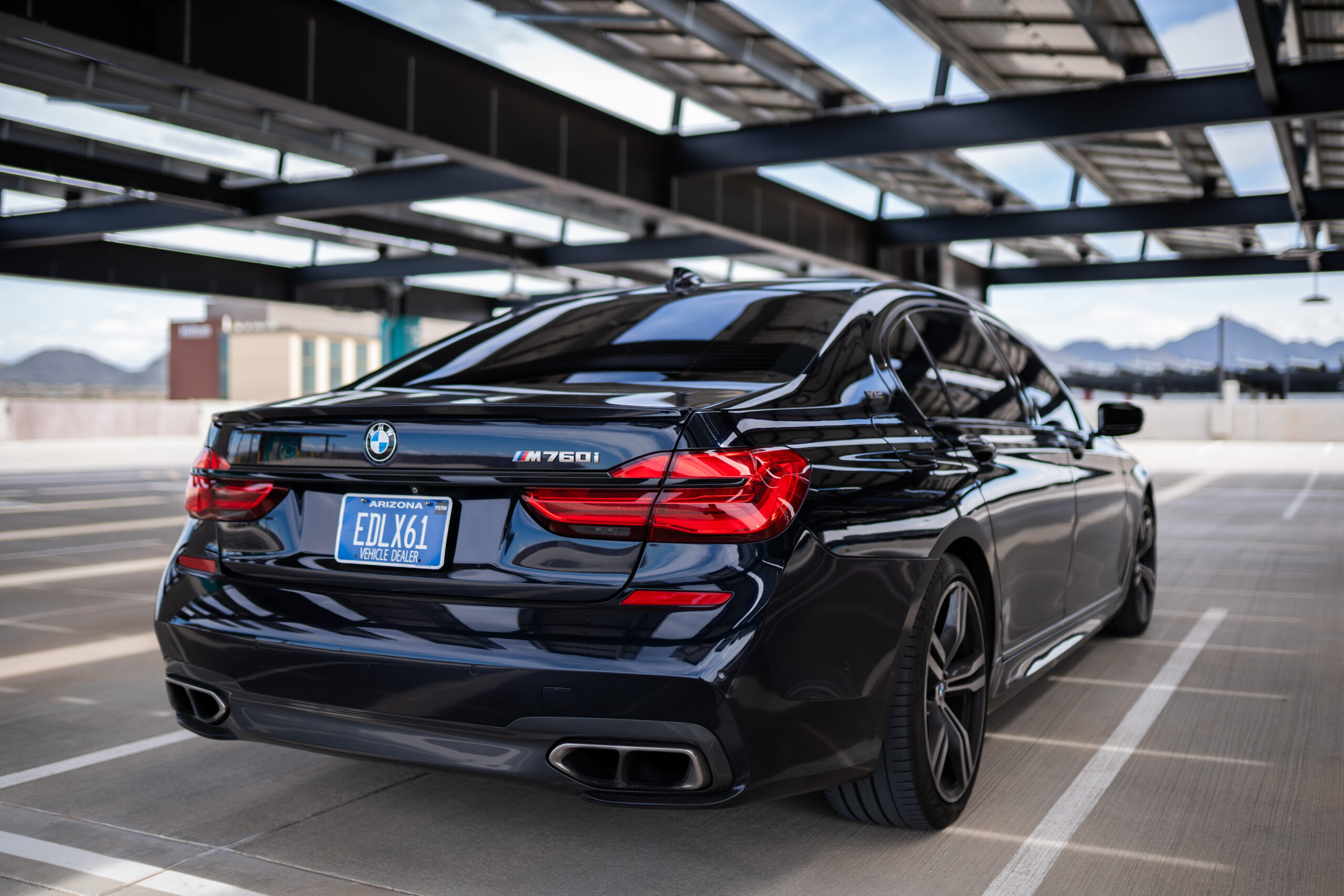 2018 BMW M760i V12
