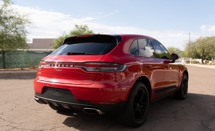 2020 Porsche Macan Highly Optioned!